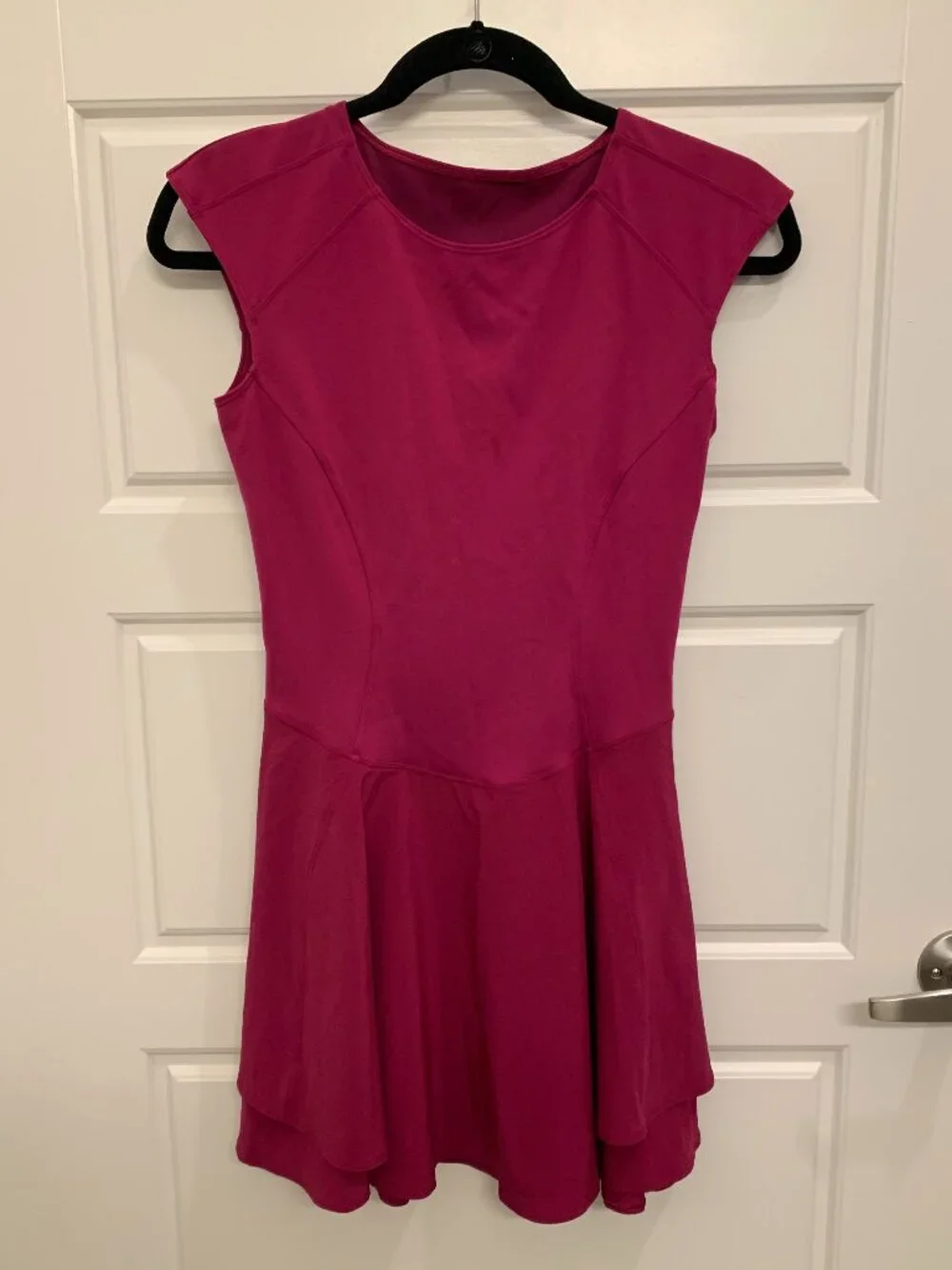 Lululemon Everlux Mesh-Back Tennis Dress - Picture 4 of 8